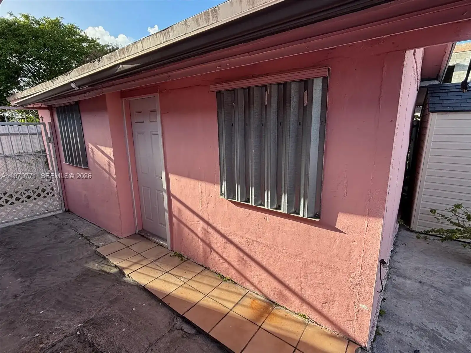 3533 NW 2nd Ter, Miami FL 33125 photo 5