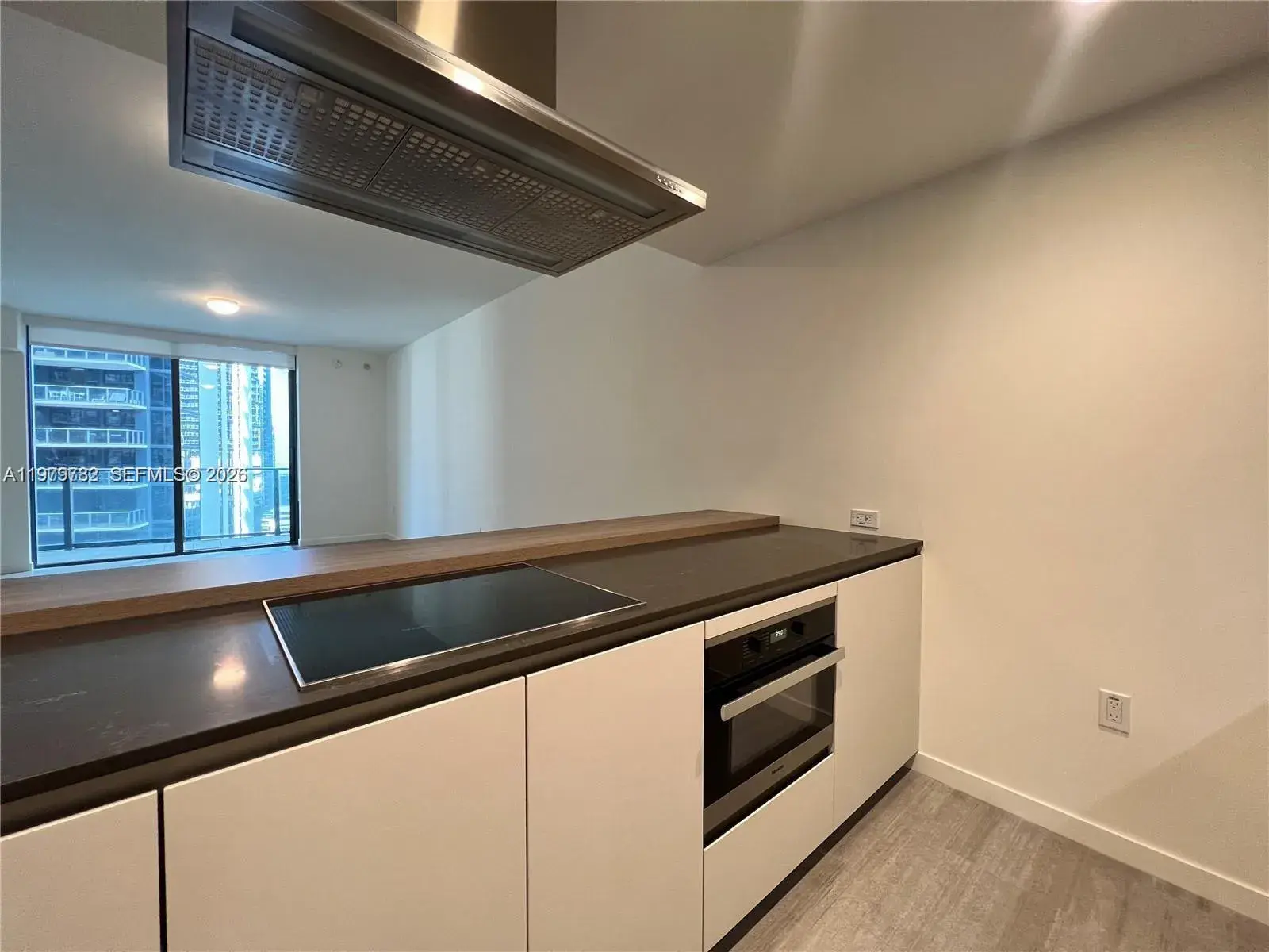 1000 Brickell Plz # 3503, Miami FL 33131
