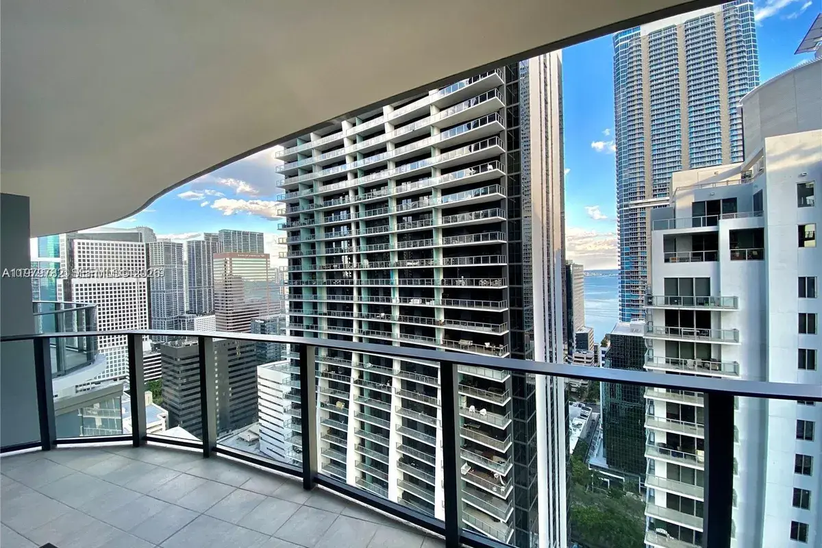 1000 Brickell Plz # 3503, Miami FL 33131