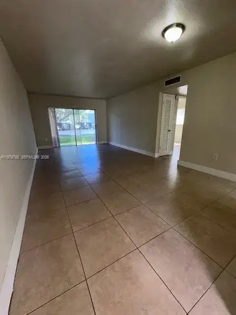 7500 SW 82nd St # G110, Miami FL 33143 photo 2