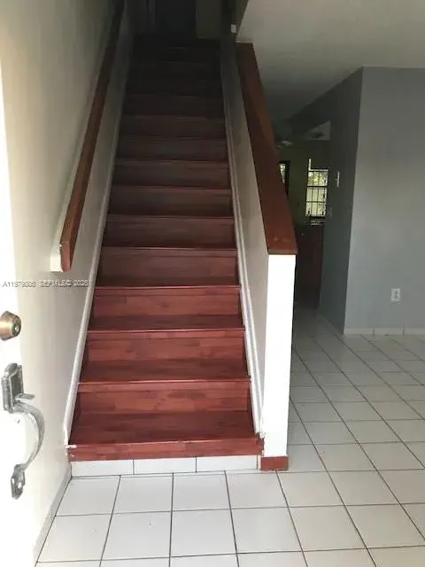 221 NW 109th Ave # 221, Miami FL 33172