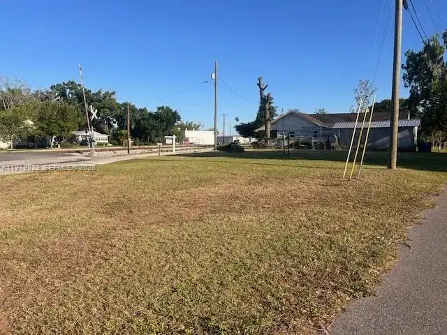 610 NW Phosphate Blvd, Other City - In The State Of Florida FL 33860 photo 5