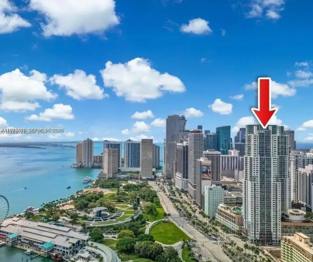 244 Biscayne Blvd # 440, Miami FL 33132 photo 2