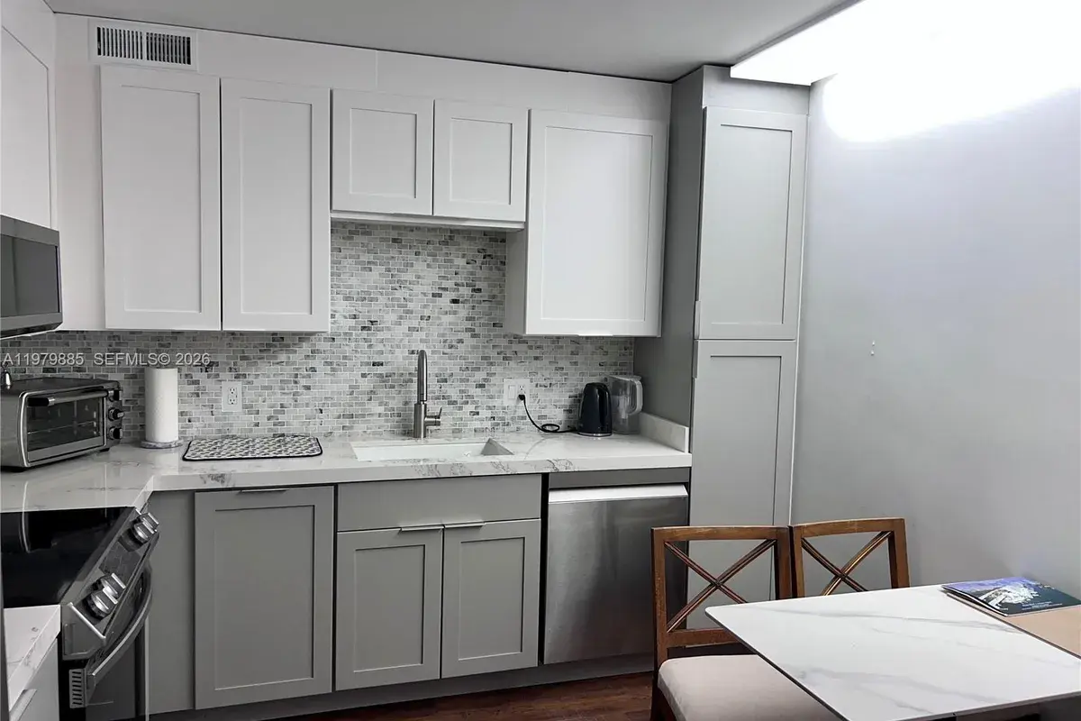 2801 NE 183rd St # 507W, Aventura FL 33160
