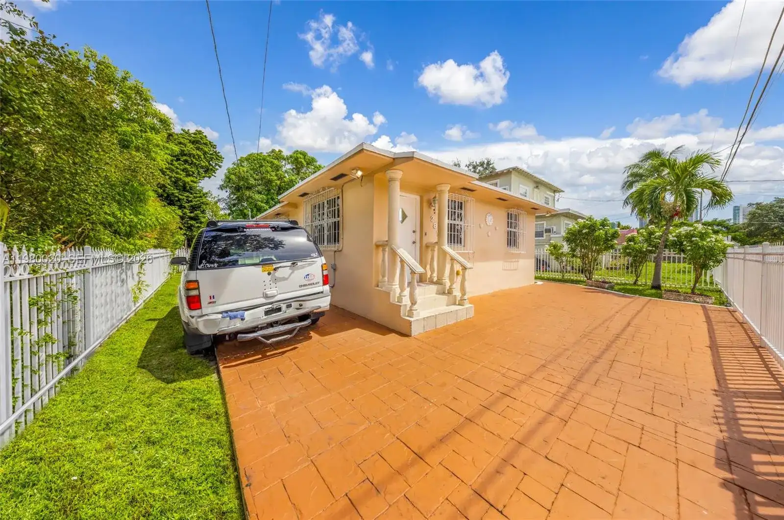 287 NW 31st St, Miami FL 33127 photo 3