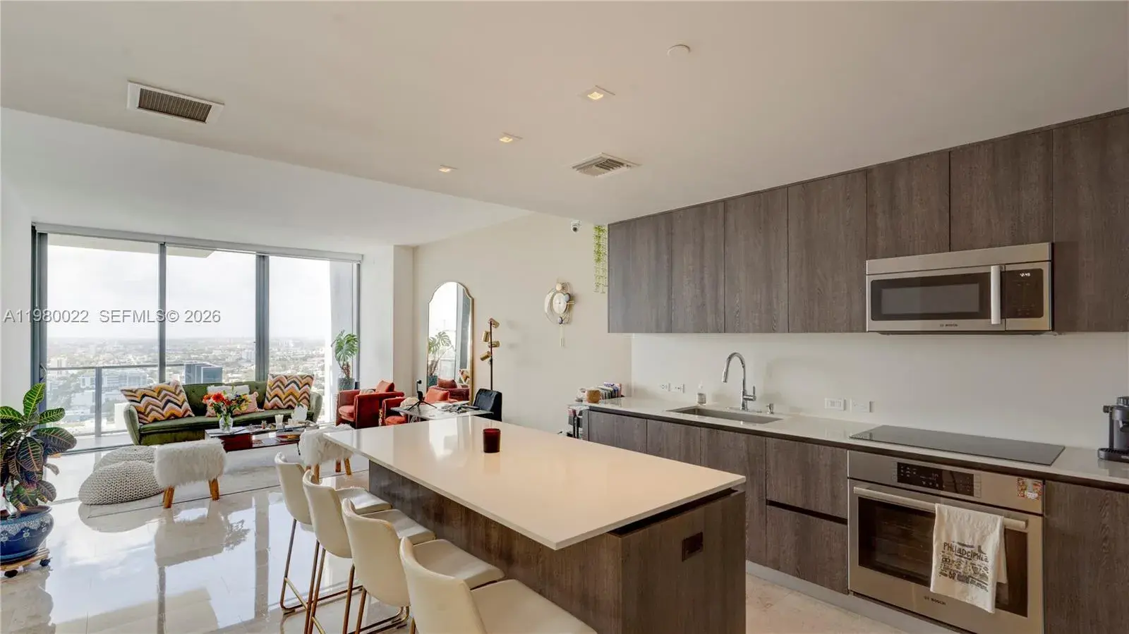 88 SW 7th St # 2706, Miami FL 33130
