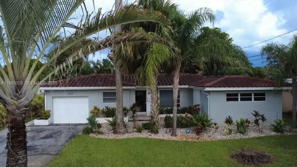 1419 N 16th Ct, Hollywood FL 33020 photo 3