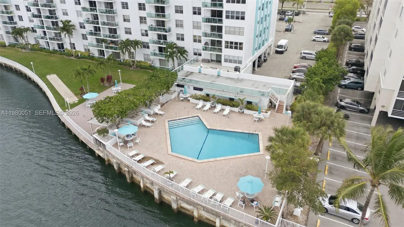 2841 NE 163rd St # 802, North Miami Beach FL 33160