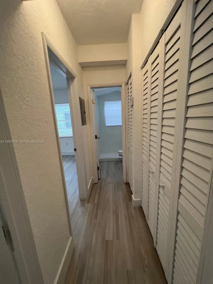 1900 Calais Dr # 1904, Miami Beach FL 33141 photo 3