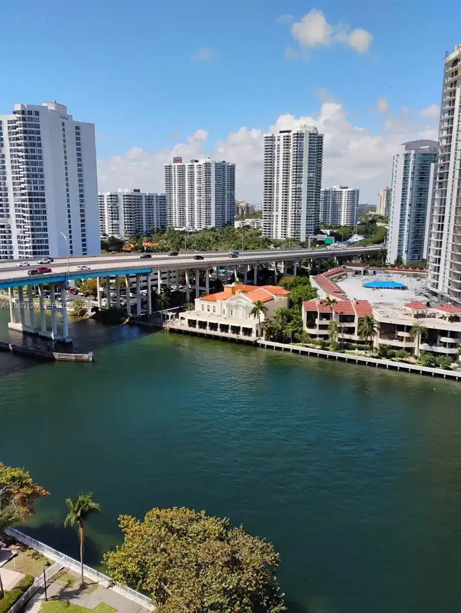 19390 Collins Ave # 1619, Sunny Isles Beach FL 33160 photo 2