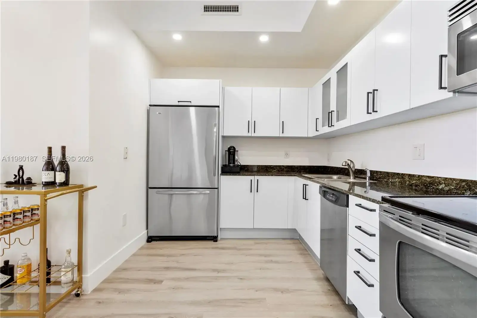 3250 Grand Ave # 507, Miami FL 33133 photo 4