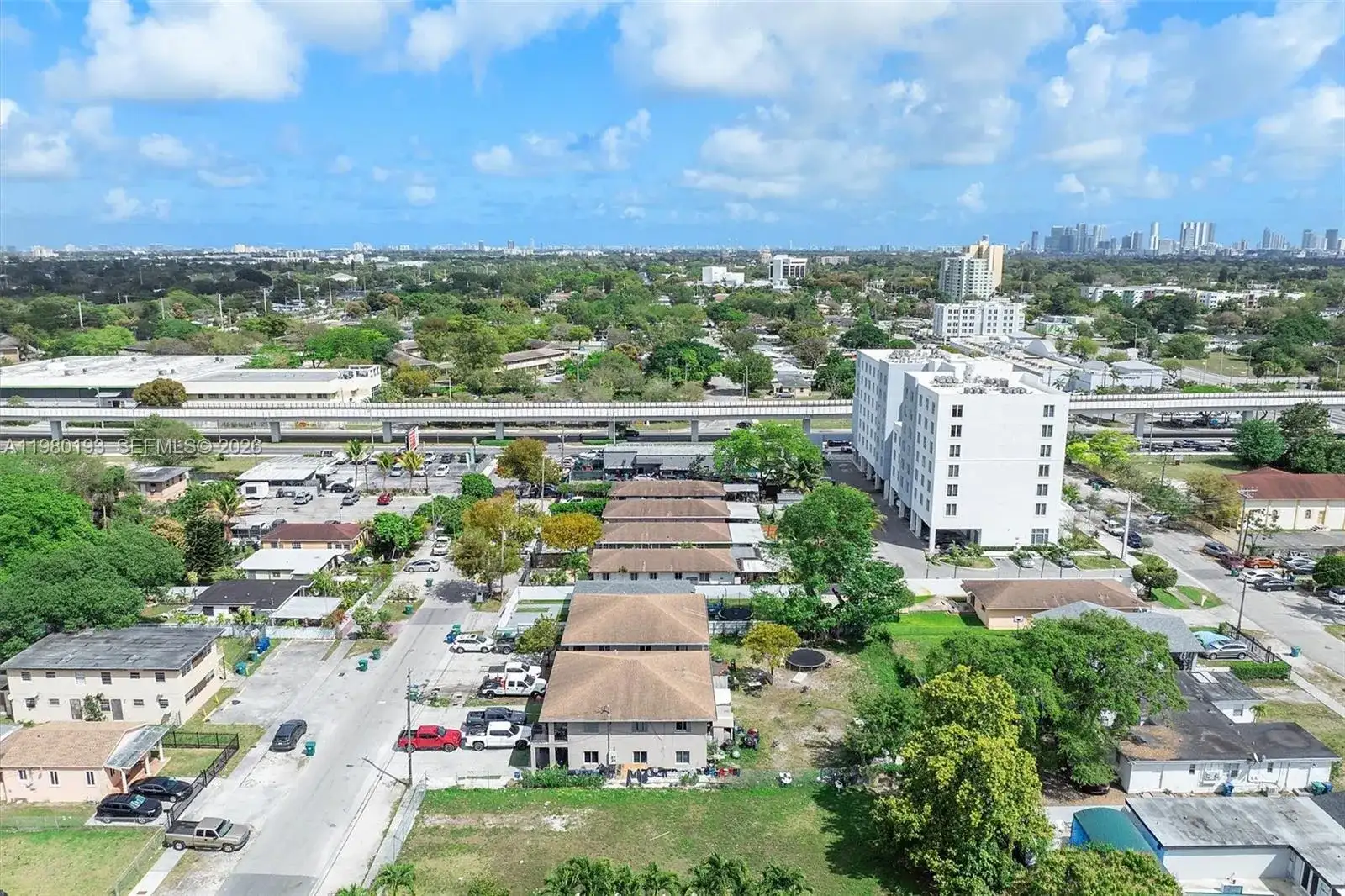 2780 NW 56th St, Miami FL 33142 photo 4
