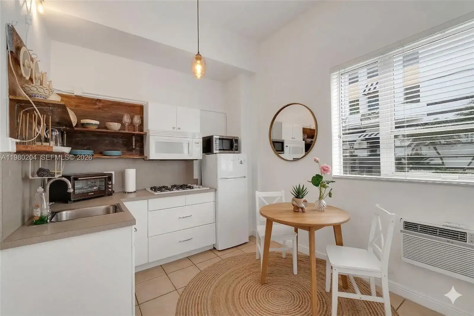 255 W 24th St # 107, Miami Beach FL 33140 photo 3