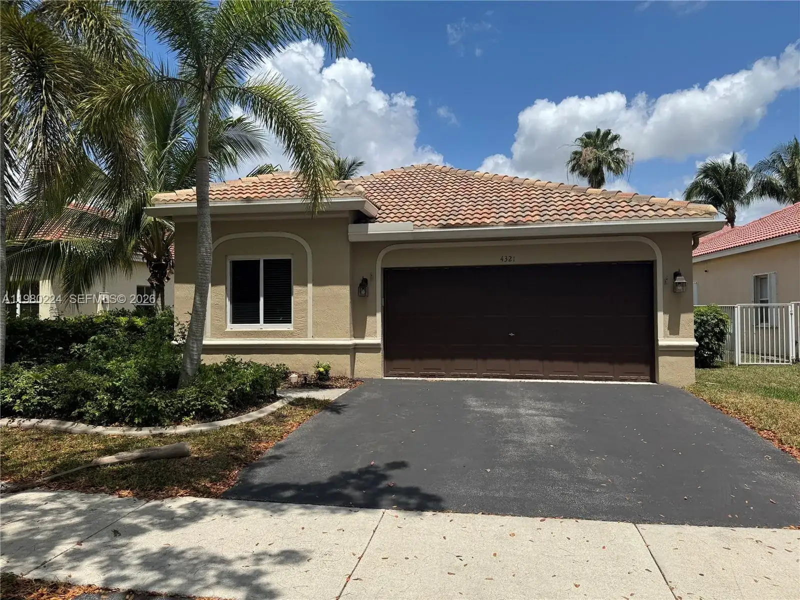4321 Willow Ridge Dr, Weston FL 33331 photo 2