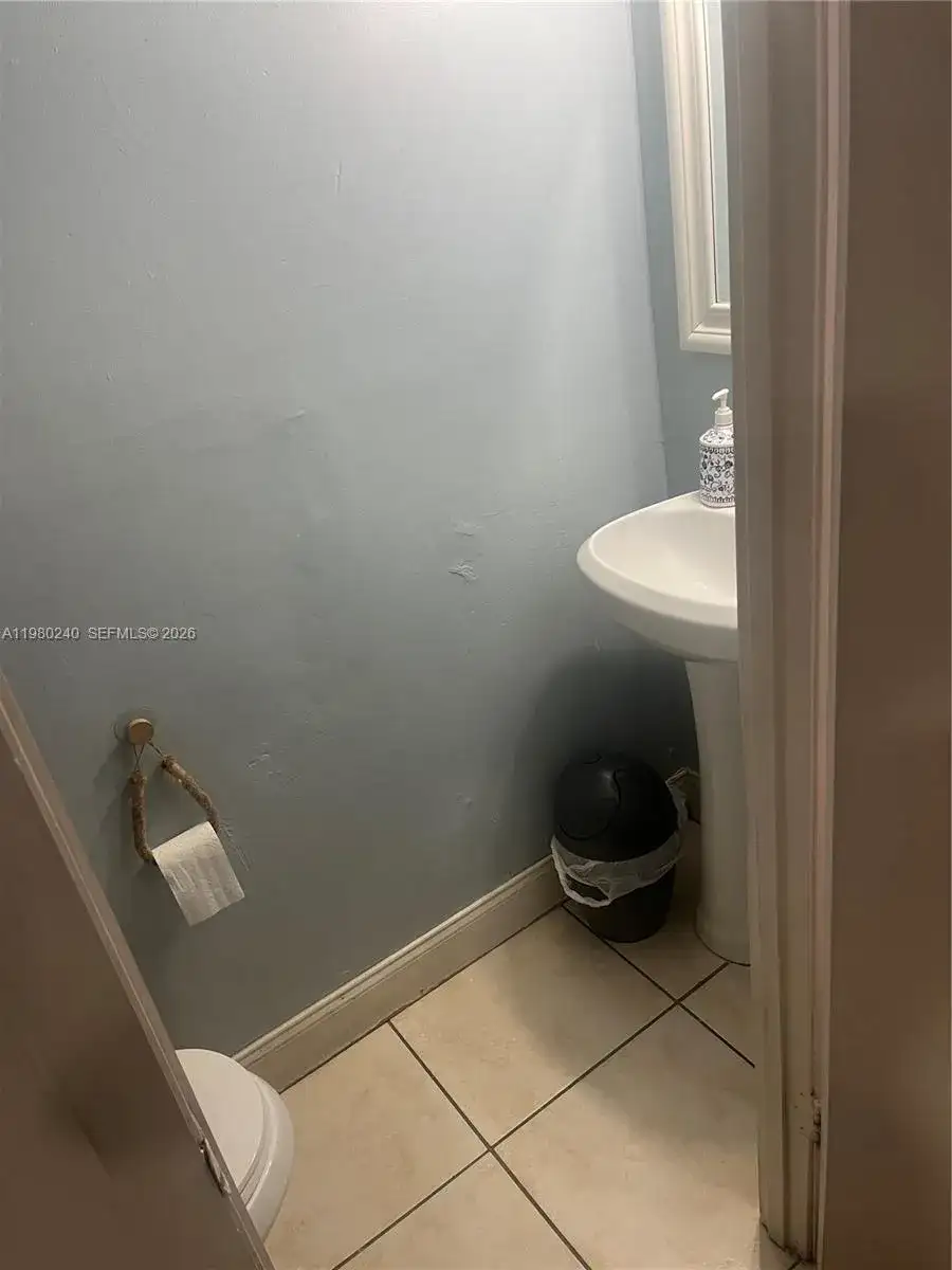 4331 W 11th Ln # 65, Hialeah FL 33012 photo 5