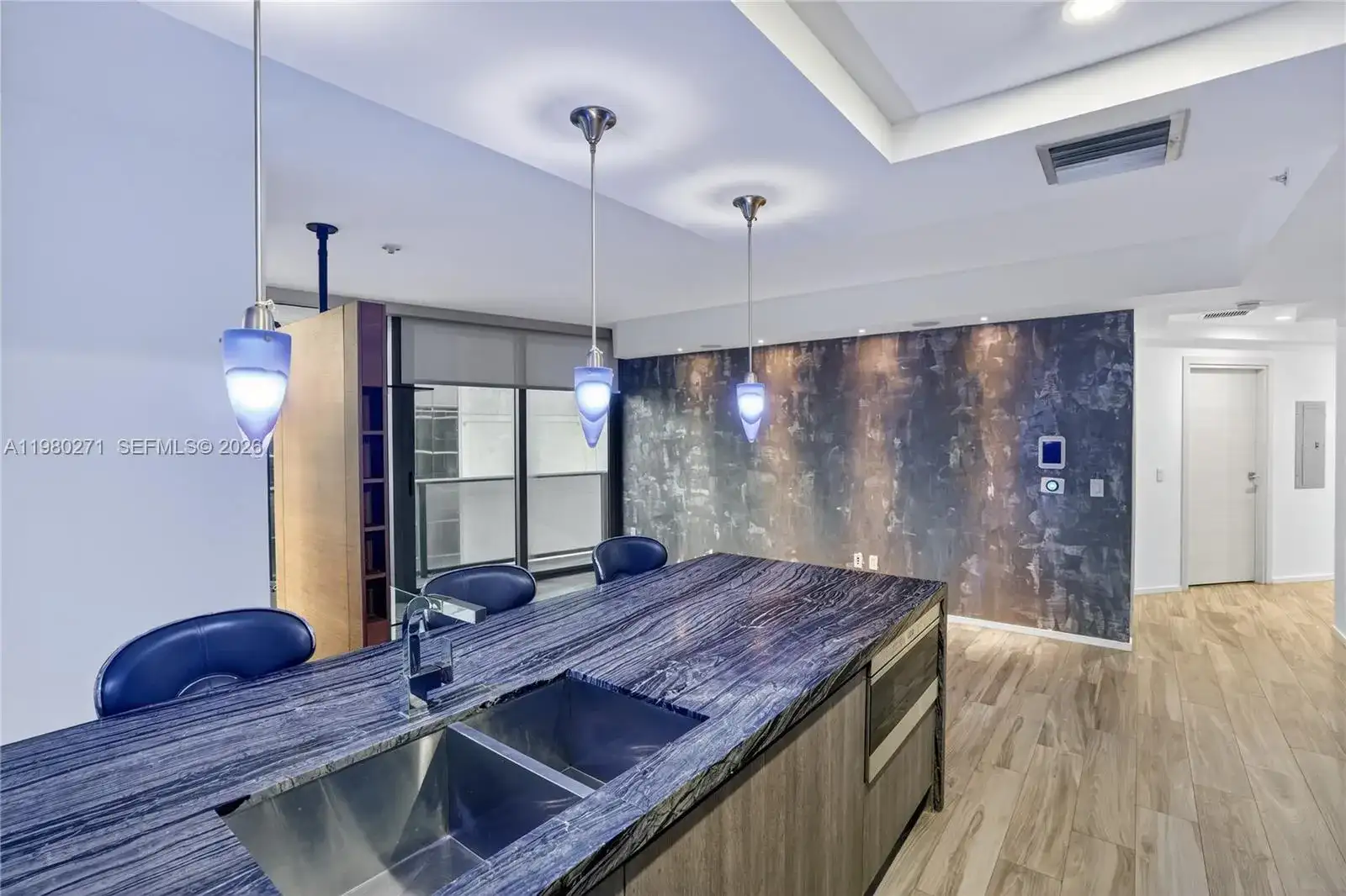 801 S Miami Ave # 2805, Miami FL 33130 photo 2