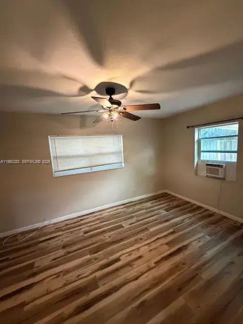 1721 NE 15th Ave # 1, Fort Lauderdale FL 33305