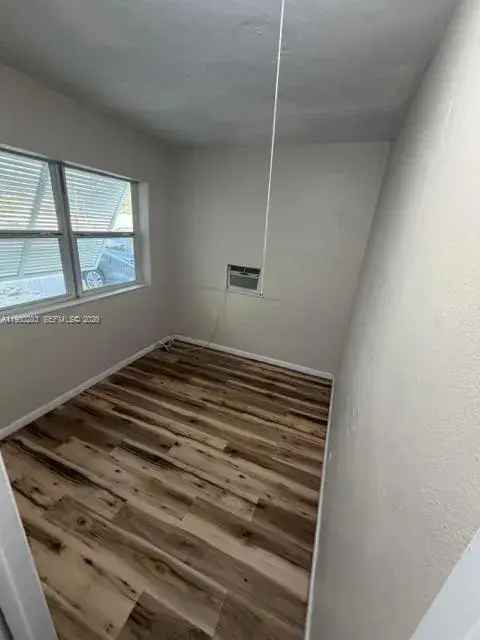 1721 NE 15th Ave # 1, Fort Lauderdale FL 33305