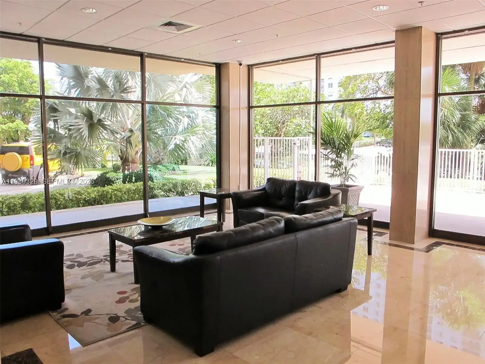 400 Kings Point Dr # 812, Sunny Isles Beach FL 33160 photo 5