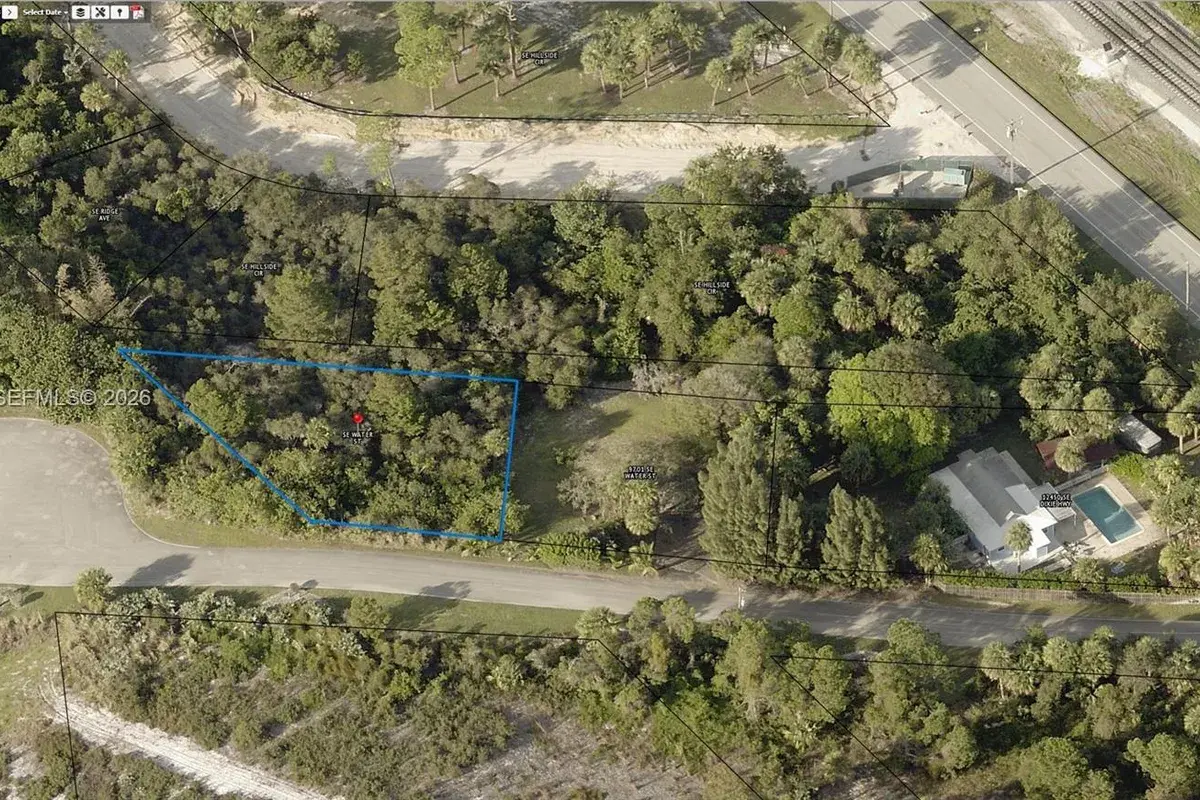 9701-B SE Water St, Hobe Sound FL 33455