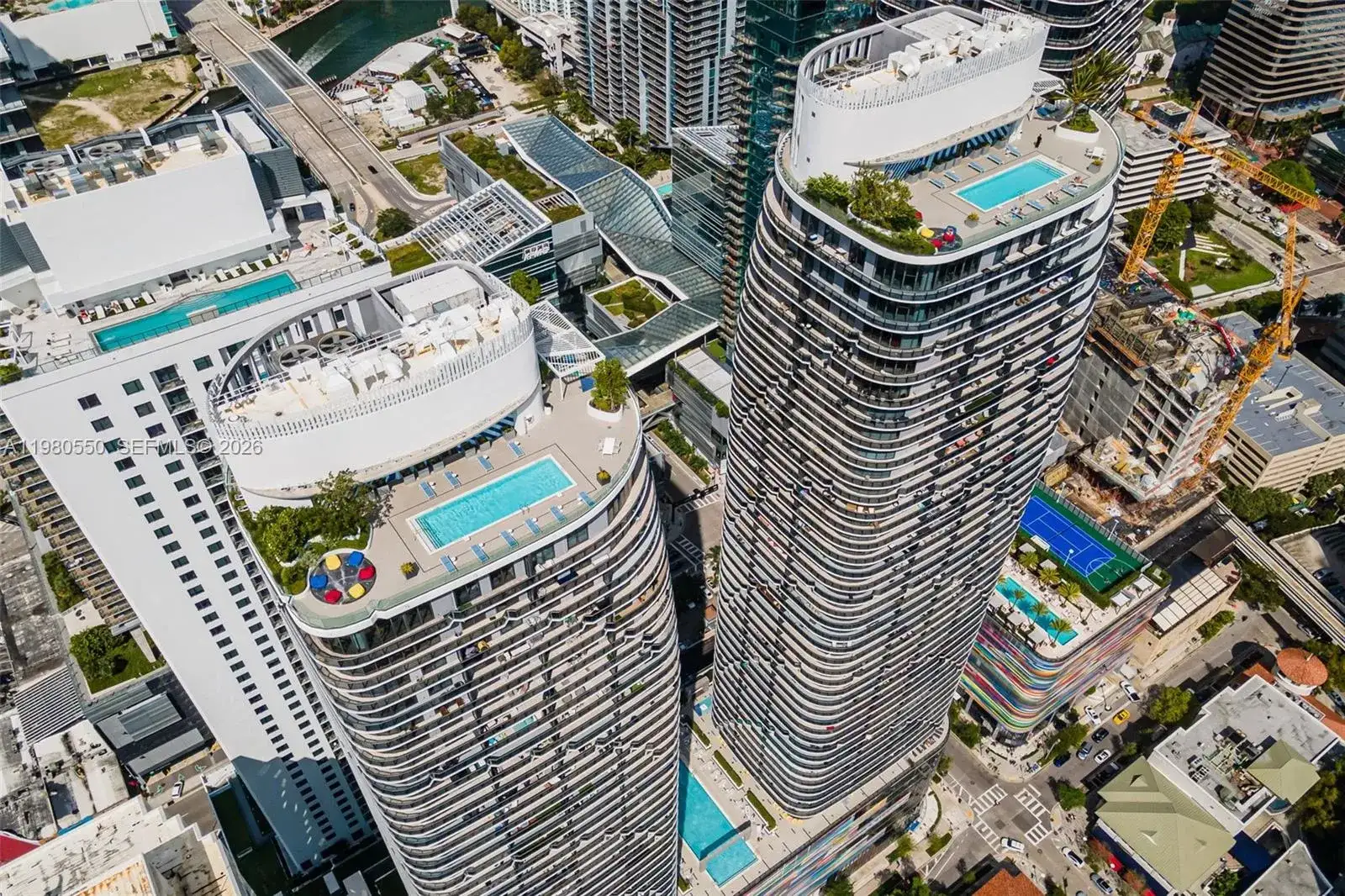 55 SW 9th St # 1109, Miami FL 33130 photo 3