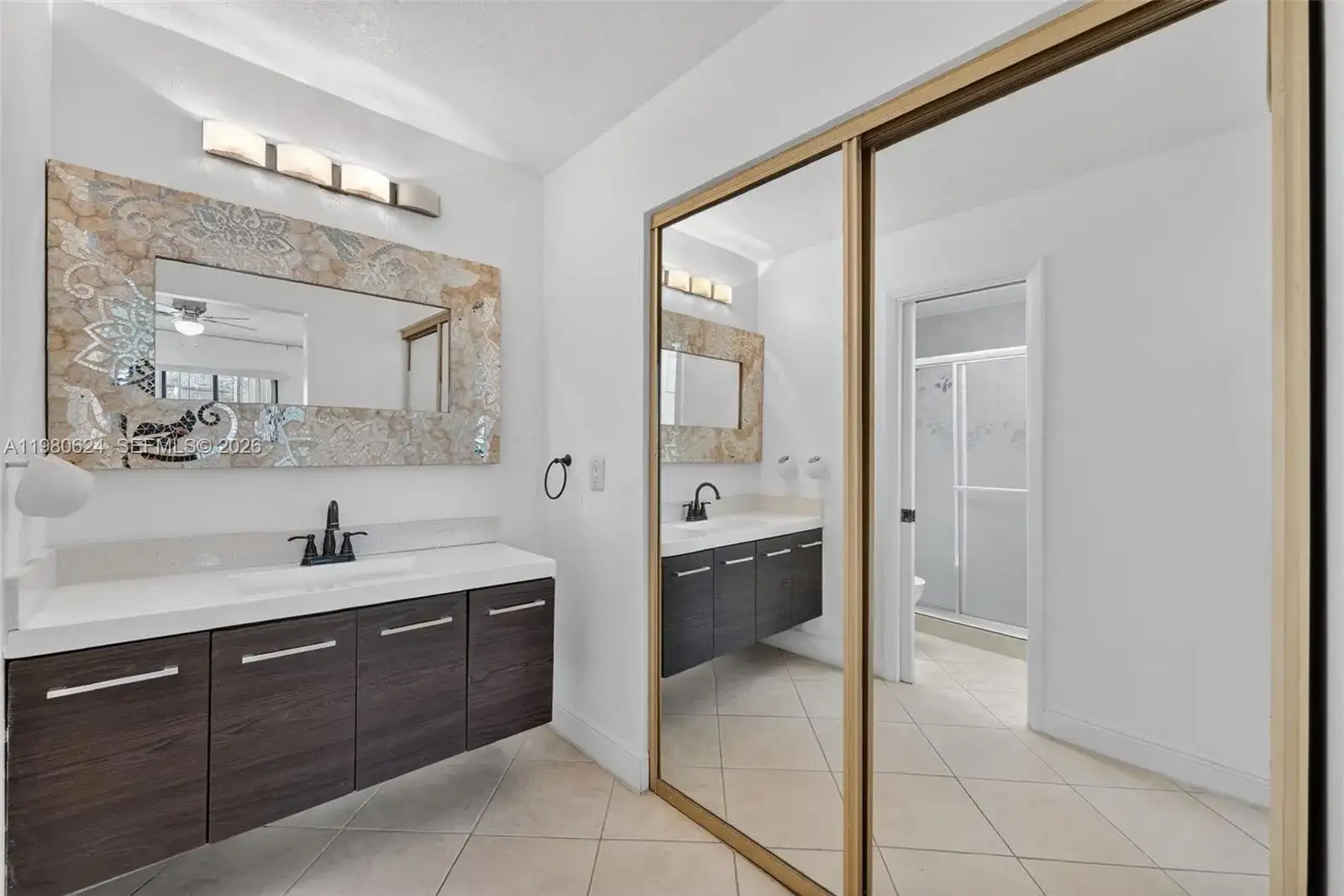 819 NE 199th St # 206, Miami FL 33179 photo 5