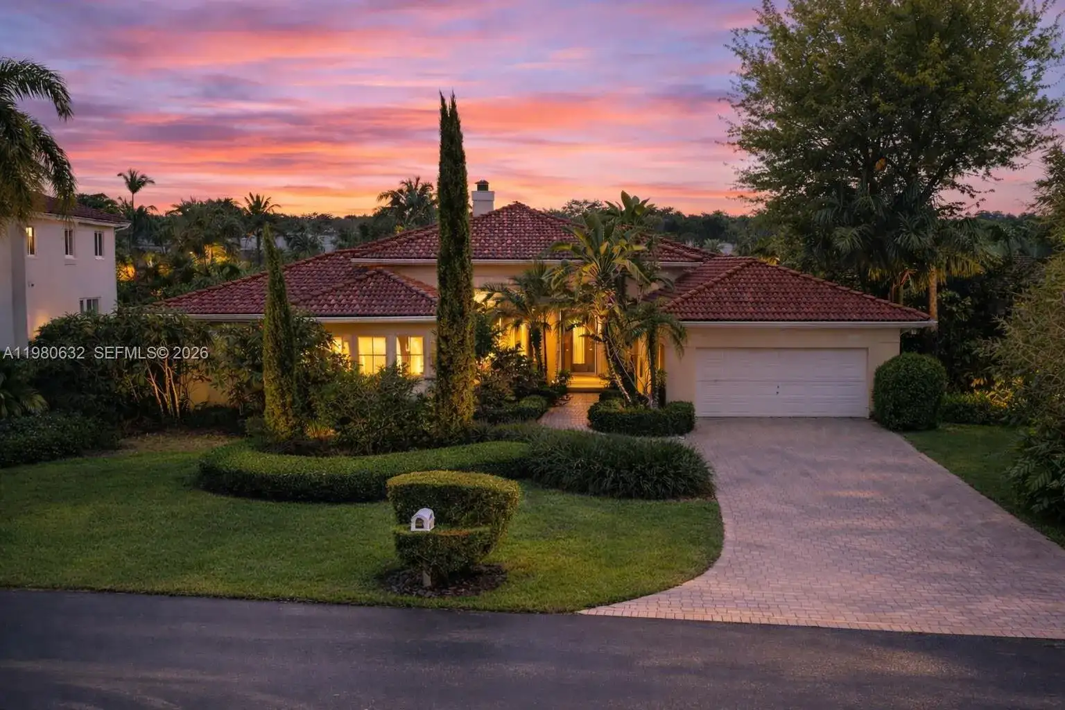 16701 SW 84th Ct, Palmetto Bay FL 33157 photo 2