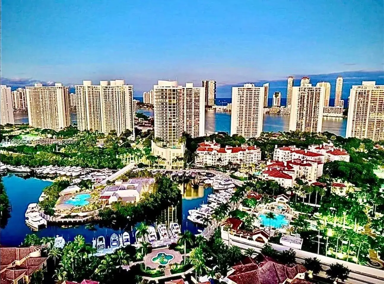 1000 W Island Blvd # 2908, Aventura FL 33160 photo 2
