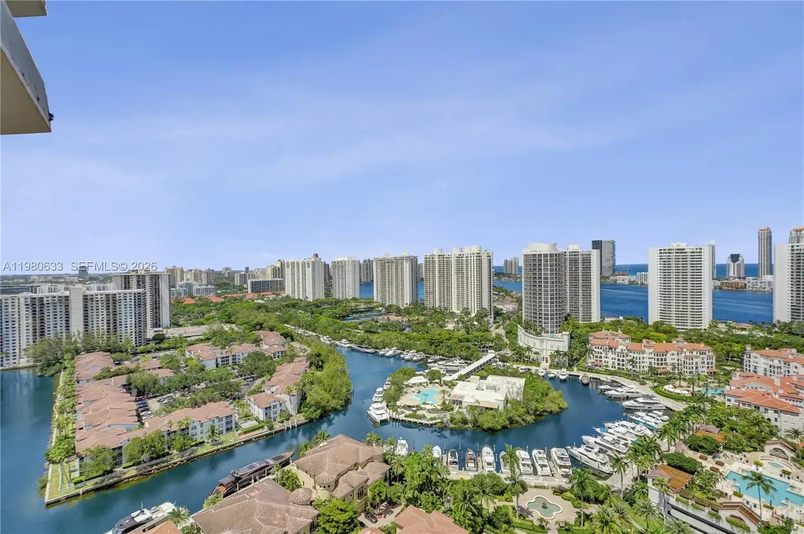1000 W Island Blvd # 2908, Aventura FL 33160 photo 3