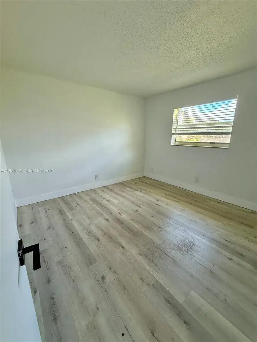 841 SW 74th Ter # 201E, North Lauderdale FL 33068 photo 5