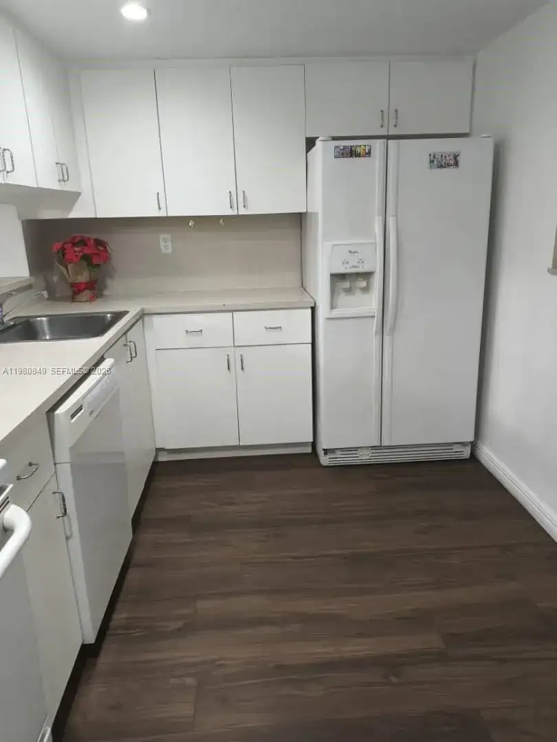 8650 SW 133rd Ave Rd # 208, Miami FL 33183 photo 3