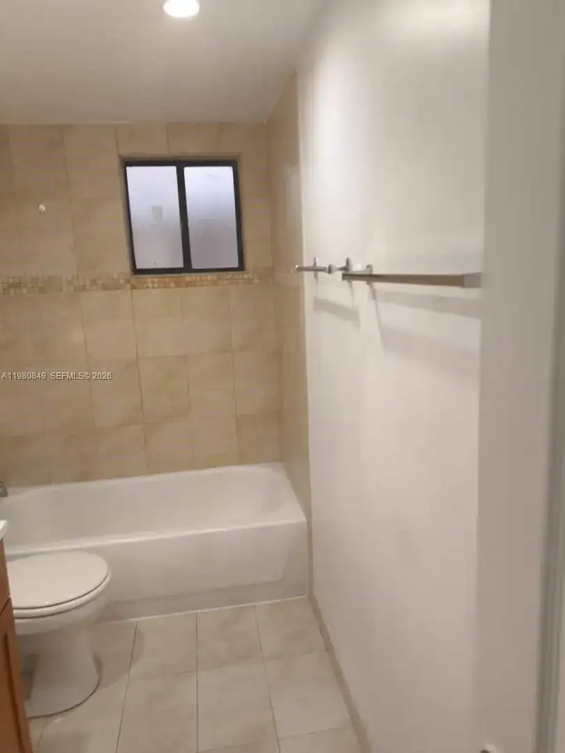 8650 SW 133rd Ave Rd # 208, Miami FL 33183 photo 4