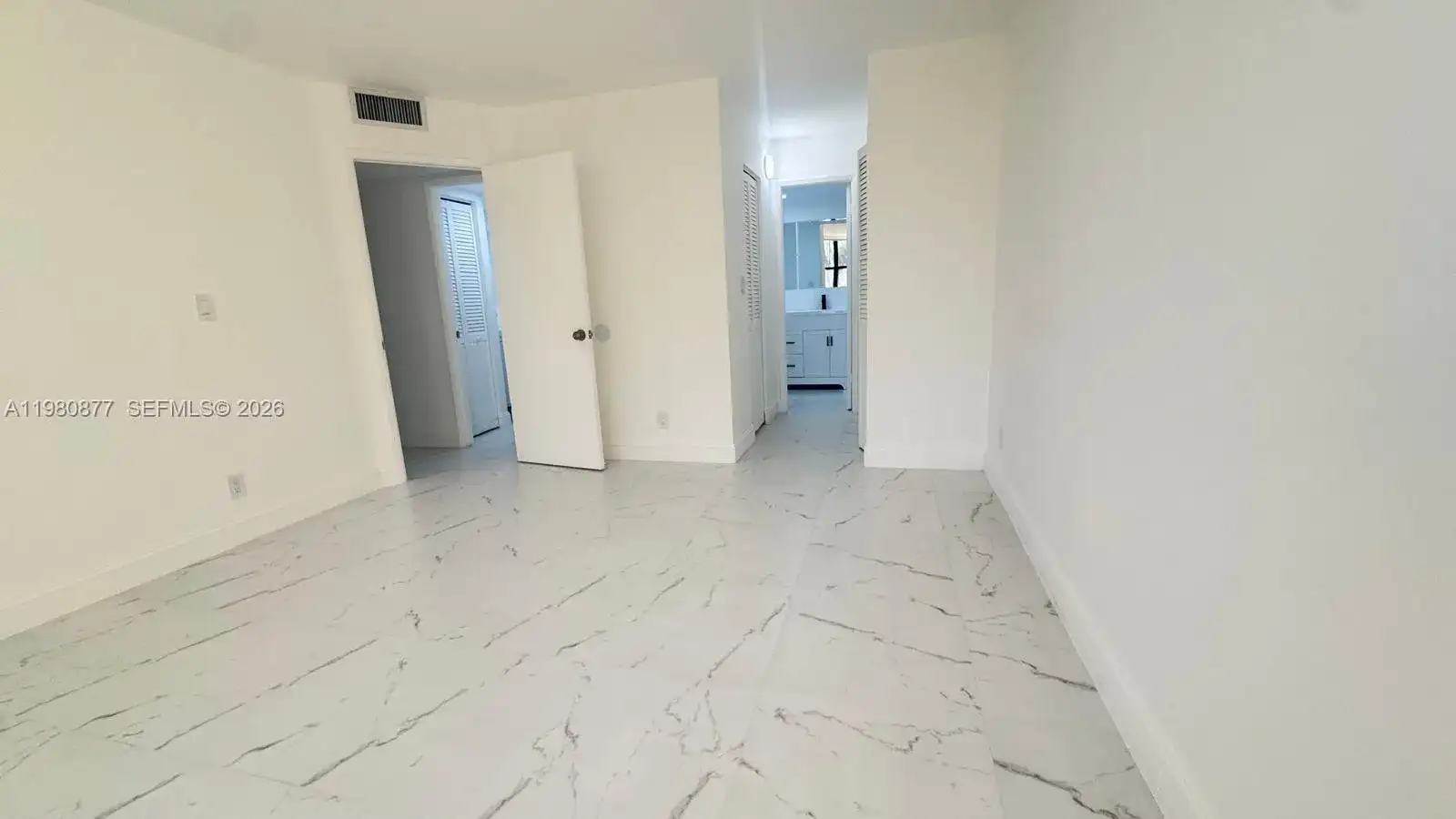 18151 NE 31st Ct # 707, Aventura FL 33160 photo 3