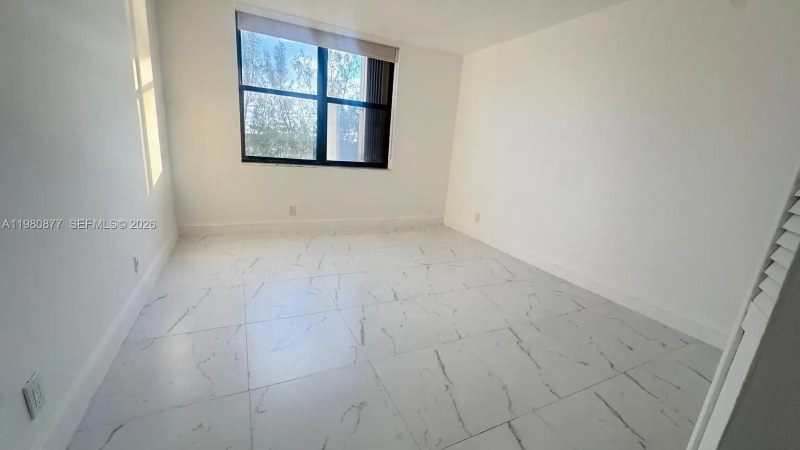 18151 NE 31st Ct # 707, Aventura FL 33160 photo 4