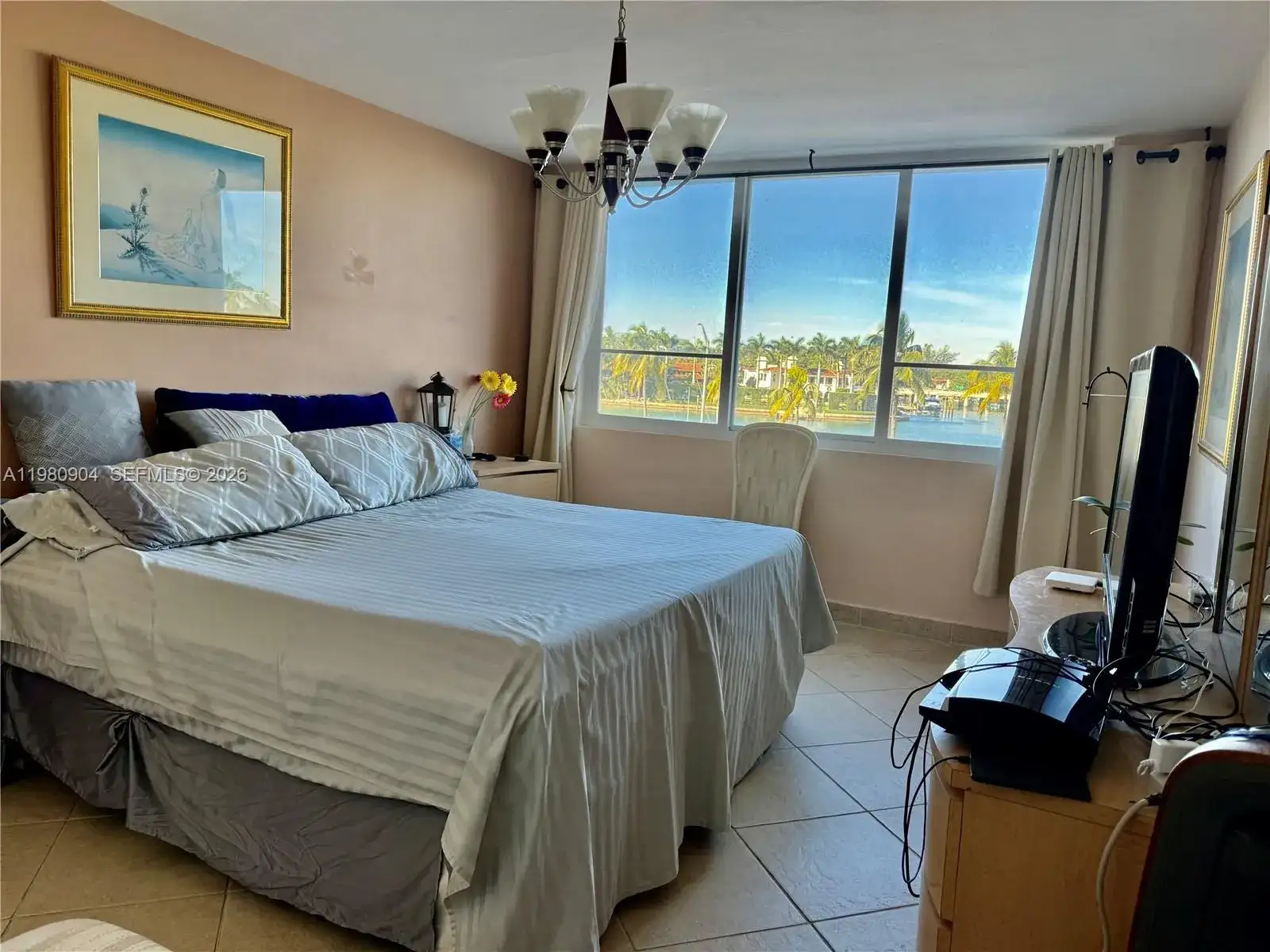 5005 Collins Ave # 304, Miami Beach FL 33140 photo 2