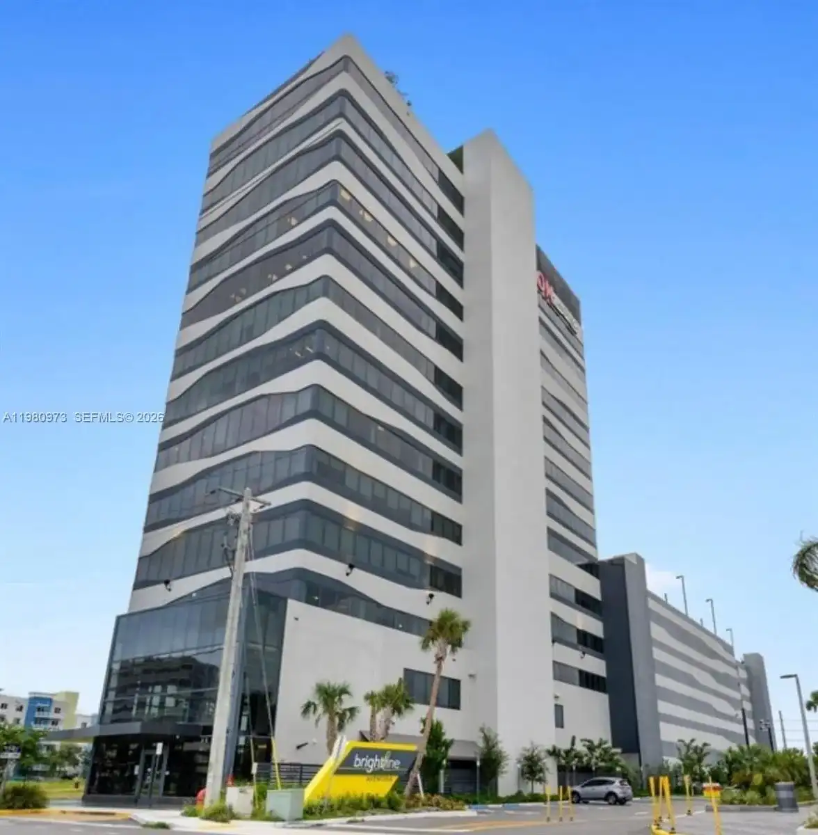 19790 W Dixie Hwy # 611, Aventura FL 33180