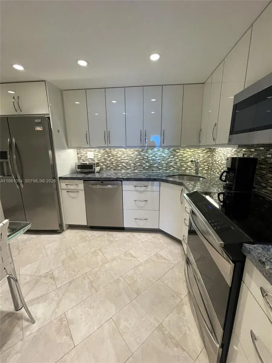 1410 S Ocean Dr # 402, Hollywood FL 33019
