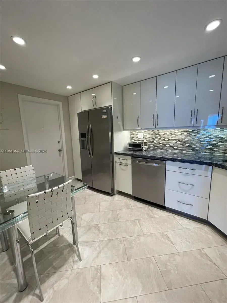 1410 S Ocean Dr # 402, Hollywood FL 33019