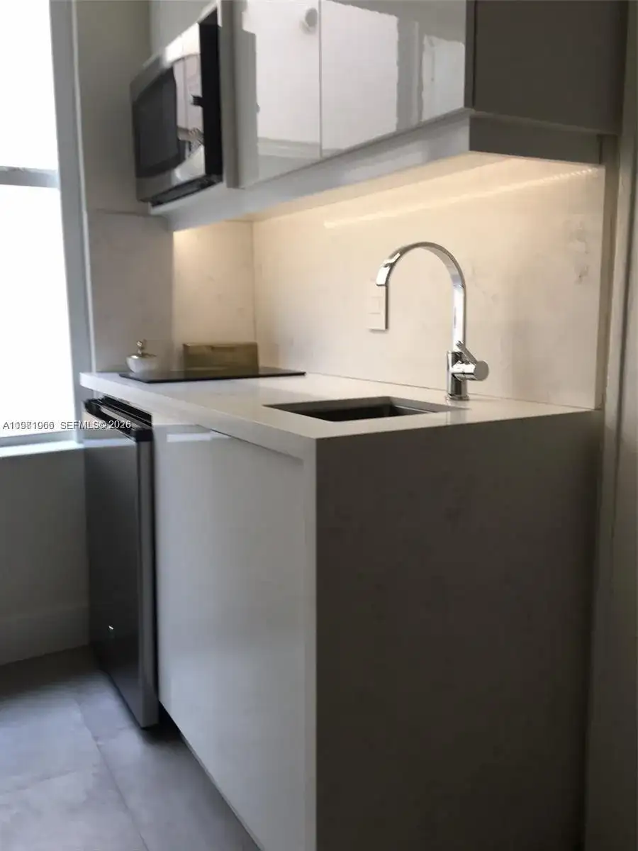 119 Menores Ave # 8A, Coral Gables FL 33134 photo 3