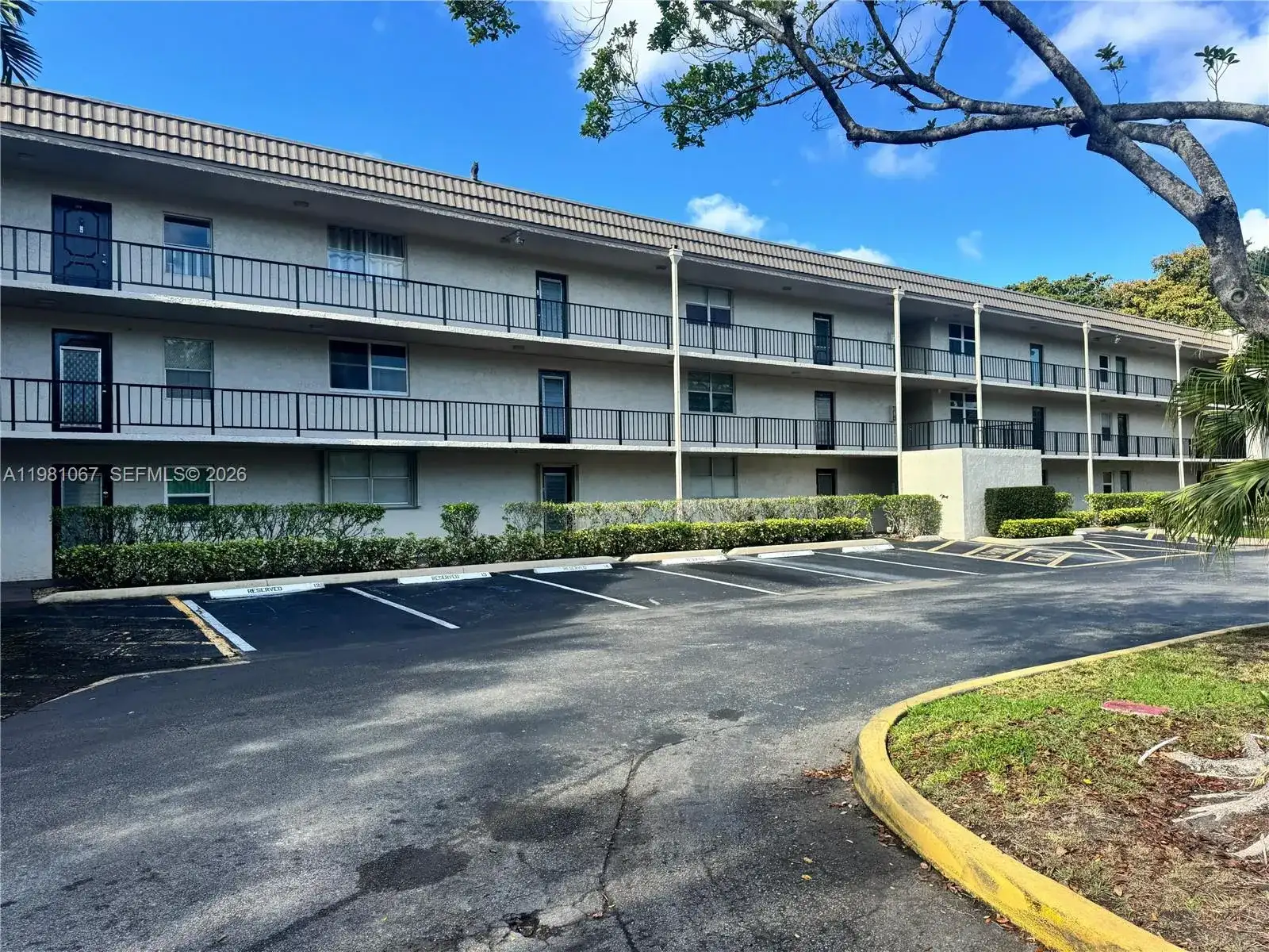9400 Lime Bay Blvd # 206, Tamarac FL 33321 photo 3