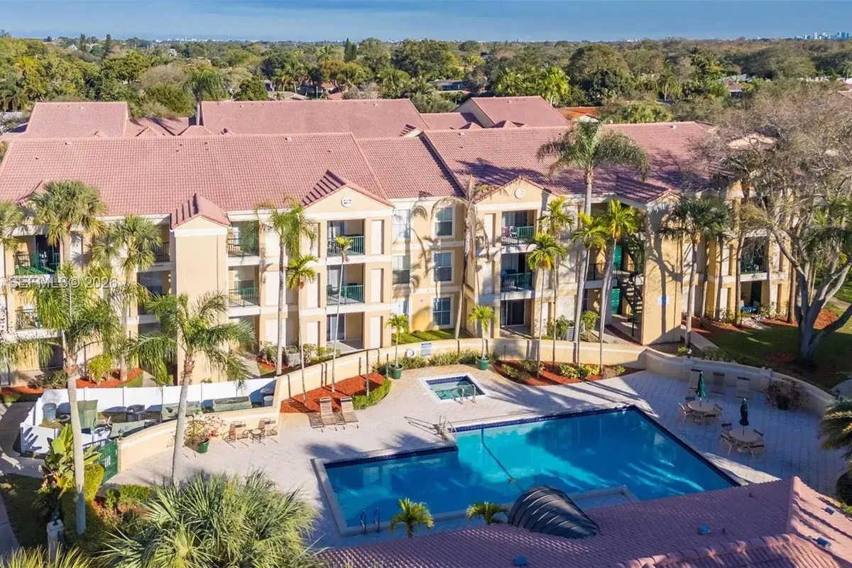 875 Riverside Dr # 712, Coral Springs FL 33071