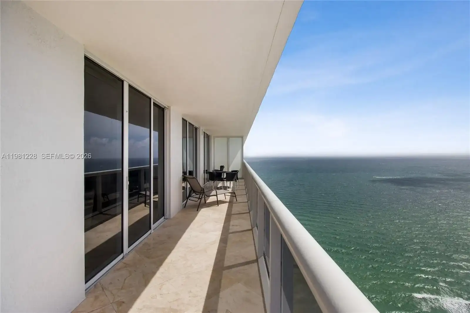 1830 S Ocean Dr # 4606, Hallandale Beach FL 33009
