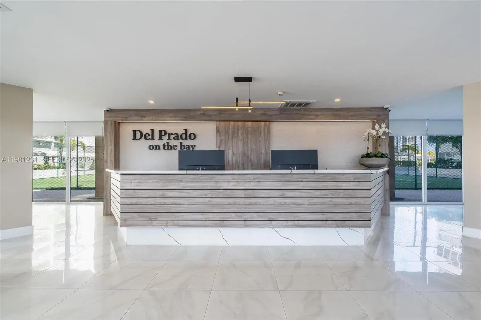 18071 Biscayne Blvd # 402, Aventura FL 33160