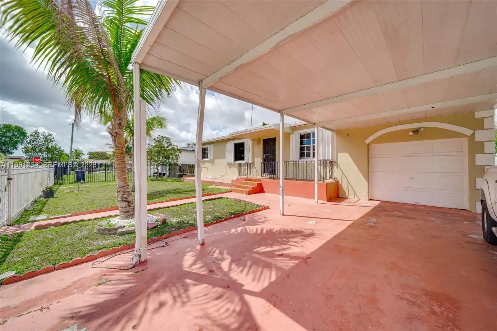 17950 NW 6th Ct, Miami Gardens FL 33169 photo 3