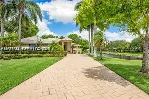 1884 Classic Dr # 1884, Coral Springs FL 33071