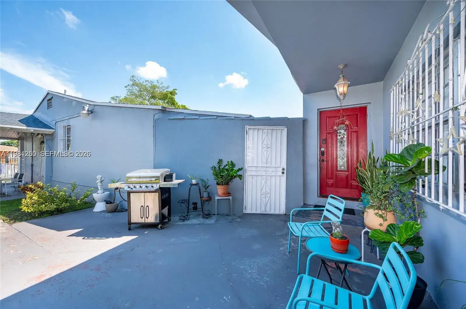 2610 NW 33rd St, Miami FL 33142 photo 3