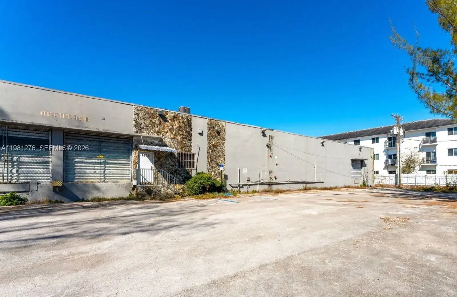 7620 W 2nd Ct, Hialeah FL 33014 photo 2