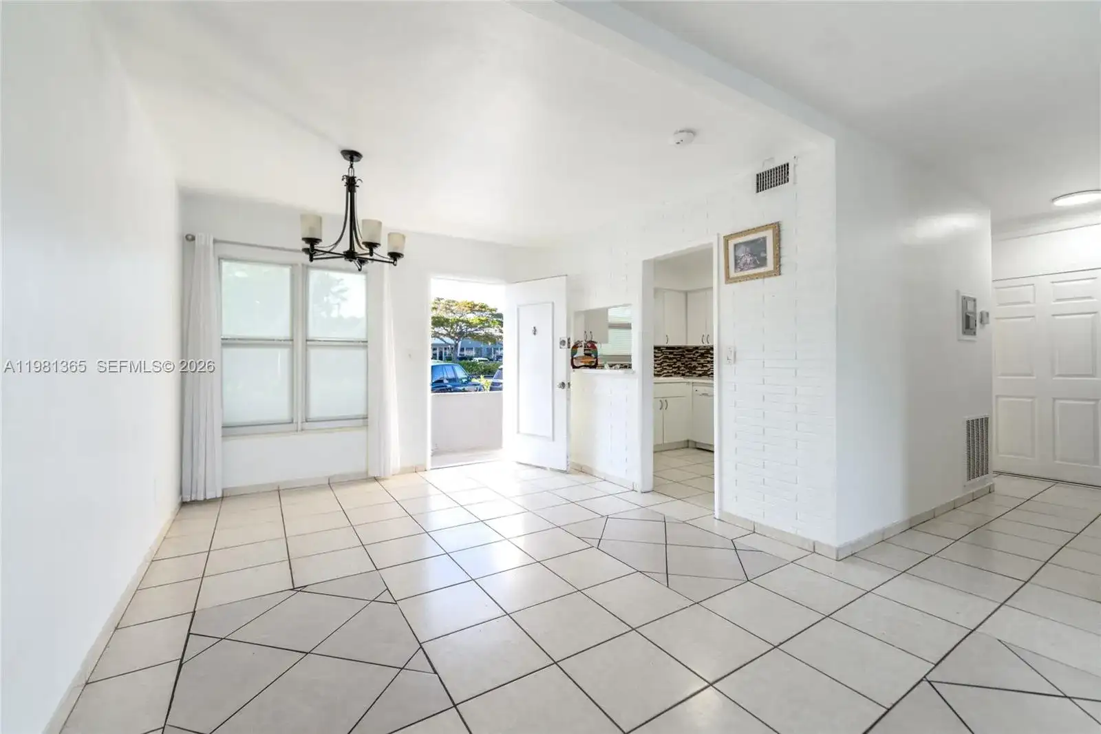 2225 NE 123rd St # 114, North Miami FL 33181 photo 3