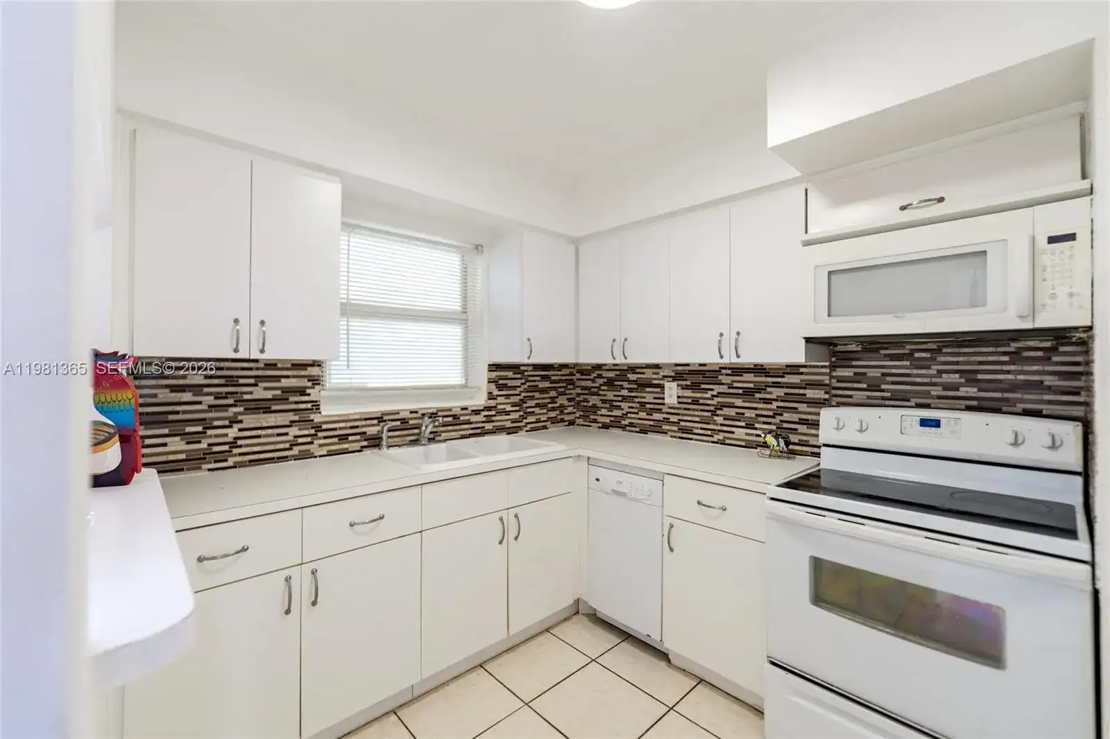 2225 NE 123rd St # 114, North Miami FL 33181 photo 5