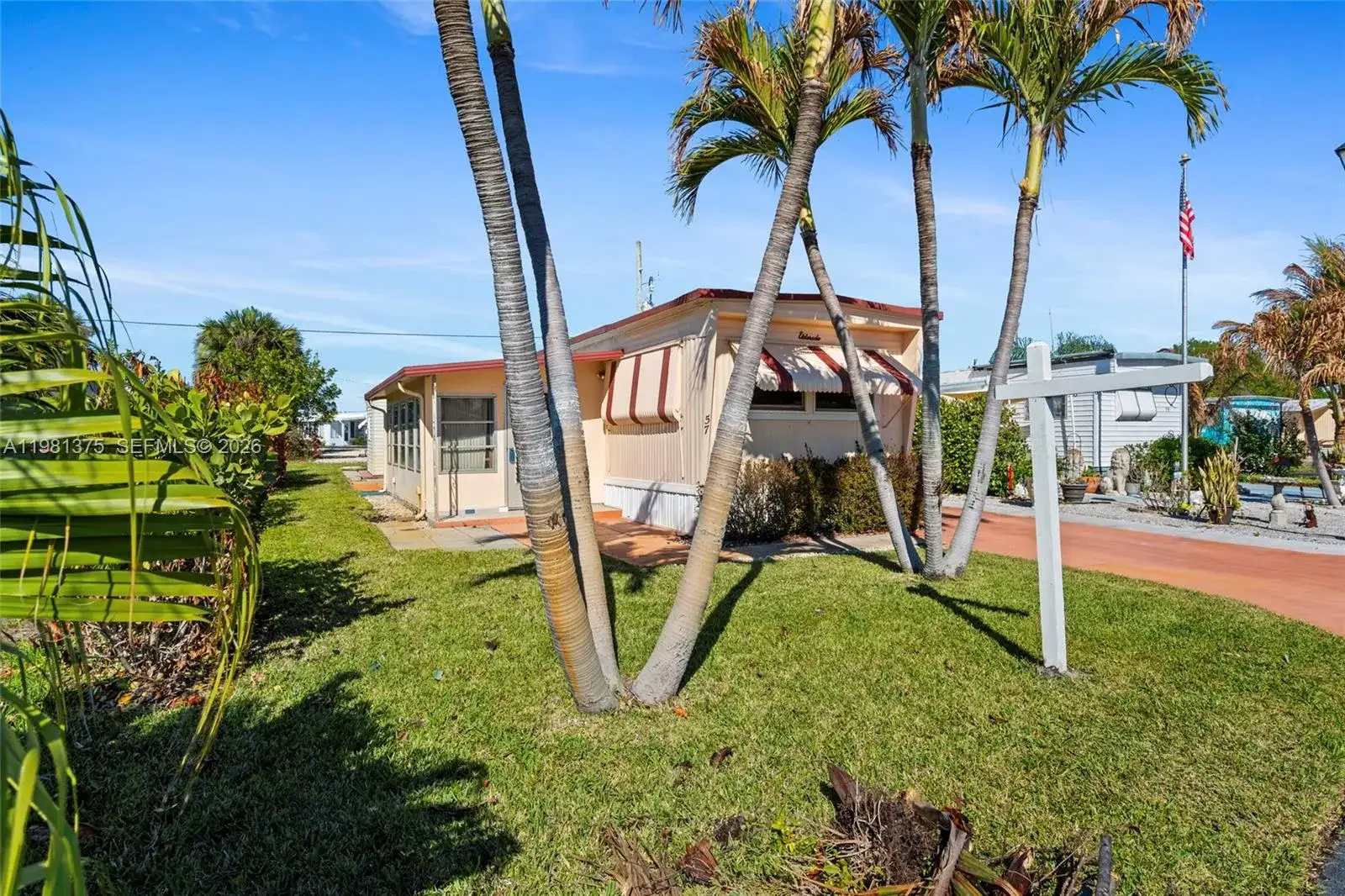 11055 SE Federal Hwy, Hobe Sound FL 33455 photo 2